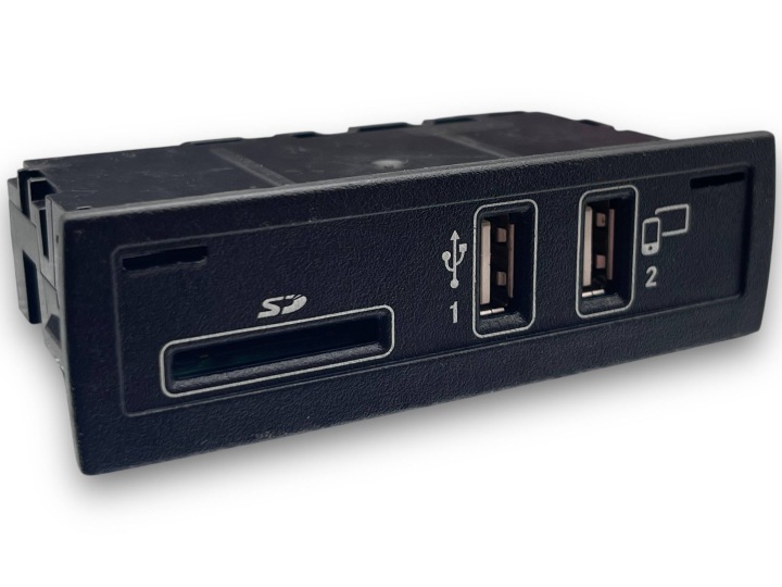 MERCEDES W222 PORT USB 2228203026 @M