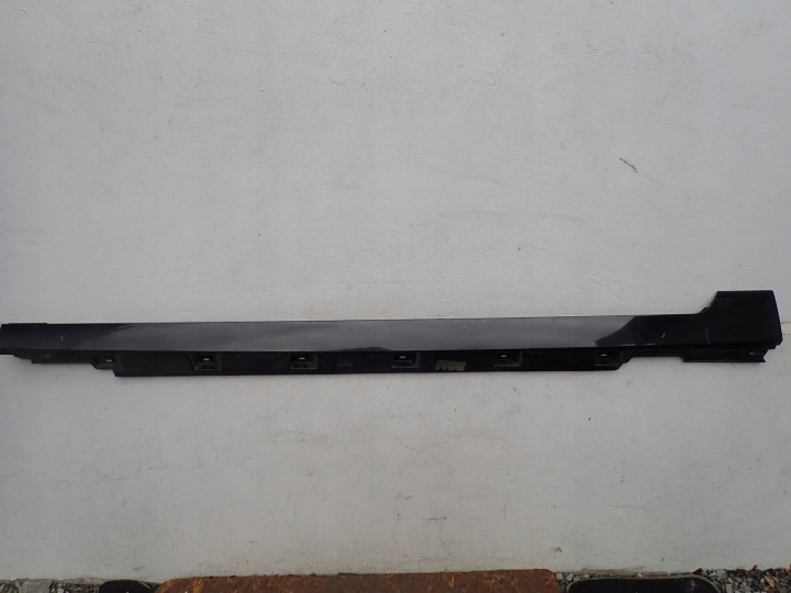 left moulding threshold threshold left VW VOLKSWAGEN PASSAT B8 2014- 3G0853857F