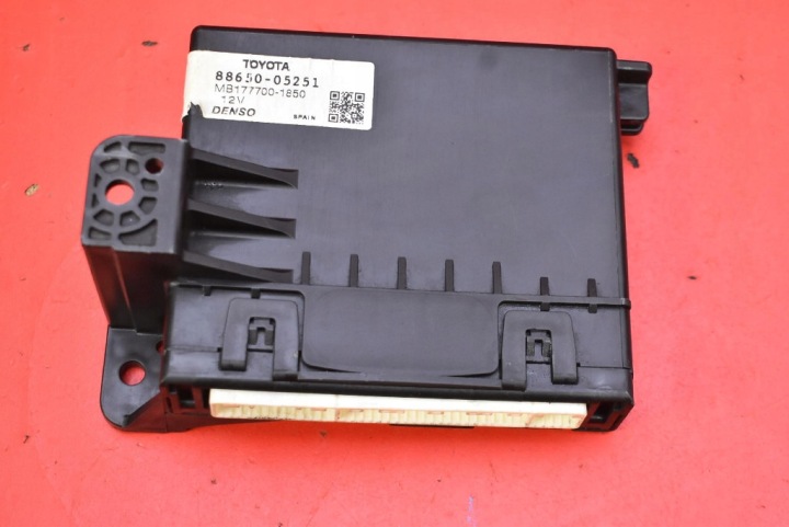 modul klimaanlage 88650-05251 MB177700-1850 TOYOTA AVENSIS 3 III T27 09-11