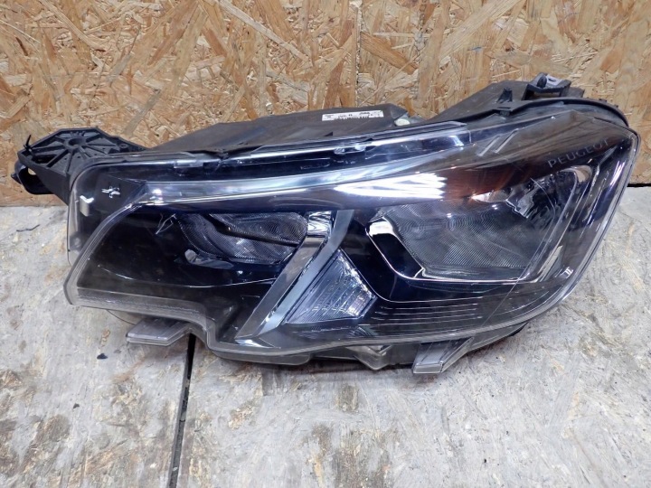 Feux phare Gauche Gauche FULL LED PEUGEOT RIFTER PARTNER 2018-2024R 9816826980