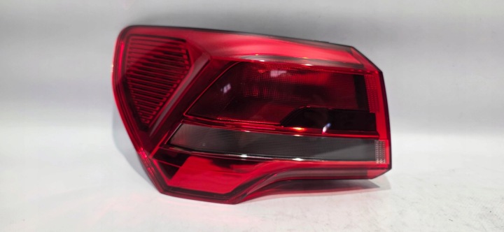 Licht links heck AUDI Q3 II 18- Original EUROPA 83A945069