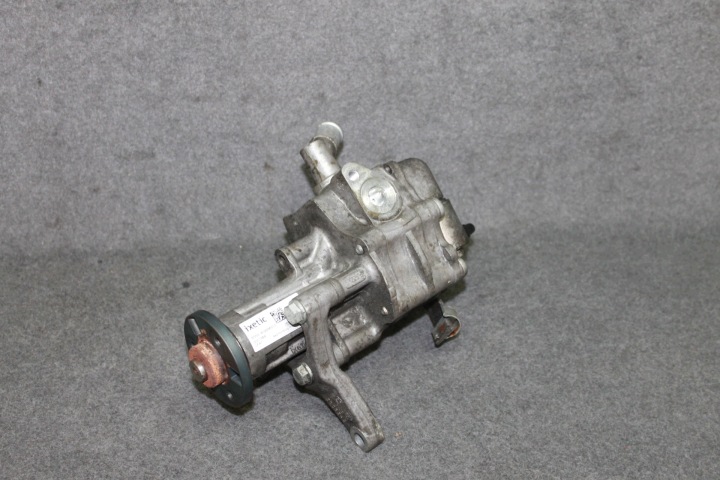 BMW F01 F02 F07 3.0D 4.0D 5.0D N57 Pompa servosterzo DYNAMIC DRIVE 6798665