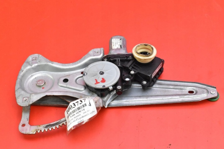 window regulator right rear part 85702-02020 TOYOTA AVENSIS 3 III T27 09-11