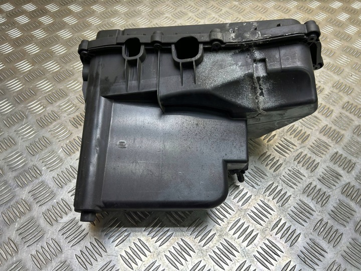 Kasten / Gehäuse sterownika DES MOTORS BMW 1 F20 3 F30 2013 8509913