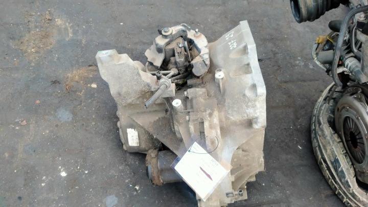 Ford Focus MK3 1,6TDCI Getriebe AV6R7002GG 86KW 117KM