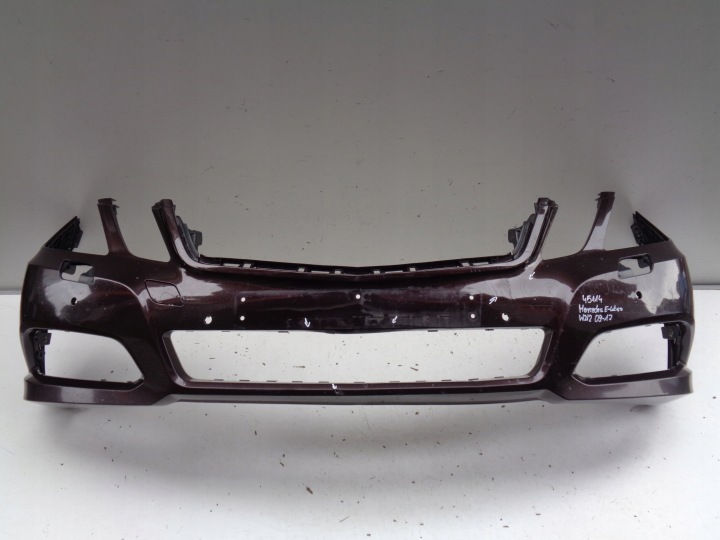 Frontstoßstange MERCEDES E-KLASA W212 09-12 NR 45114