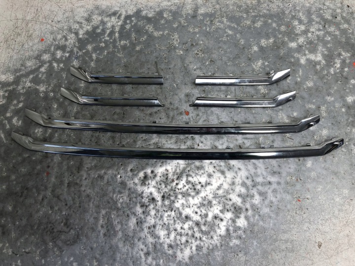 Leiste Schutzleiste CHROM GRILLA AUDI A8 D4 4H0853651