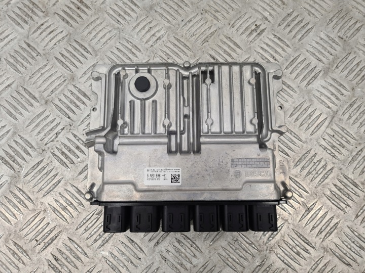 BMW X3 G01 MODULE UNITÉ DE CONTRÔLE ECU MOTEUR 5A23E06