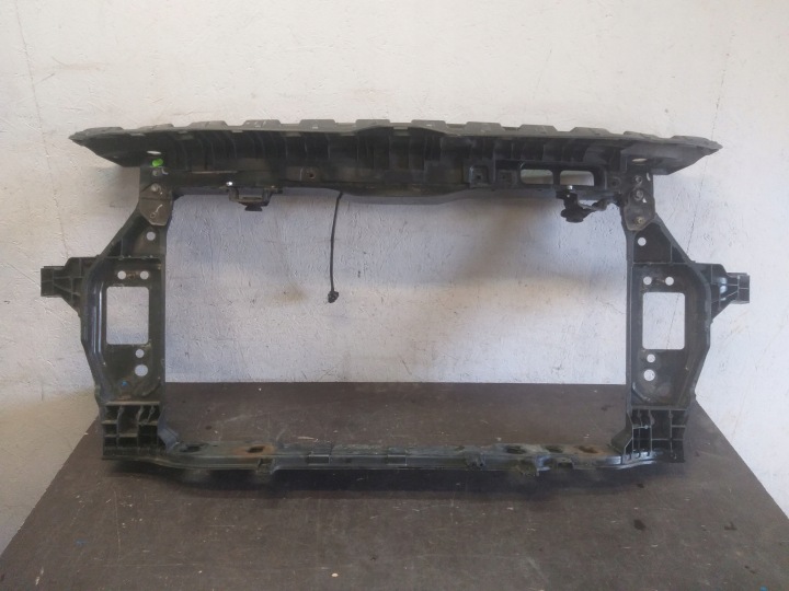Schlossträger HYUNDAI I20 II 2 14- 64101-68000