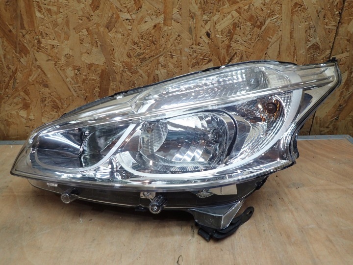 light left REFLEKTOR left PEUGEOT 208 CA 2012-2015