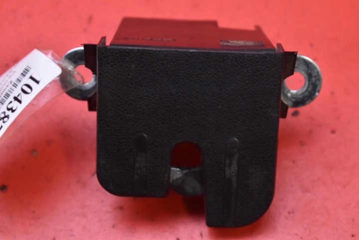 de la Serrure du capot Arrière Porte coffre hayon 6010-01-040449P VW GOLF 5 V 5D HB 03-09