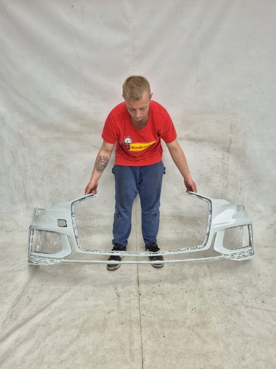 AUDI A6 C8 4K 18- bumper front front SPR PDC