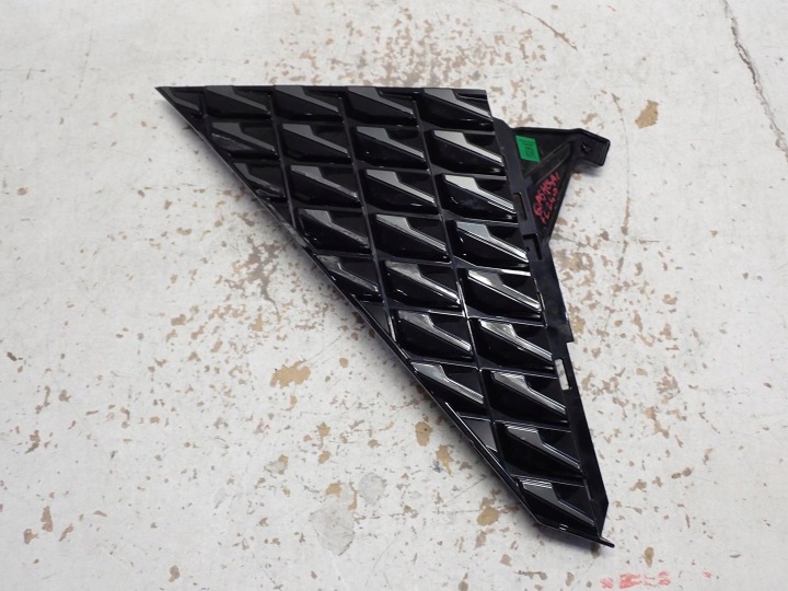 Lüftungsgitter der Stoßstange rechts NISSAN QASHQAI III J12 LIFT 2024- 62382HN10A