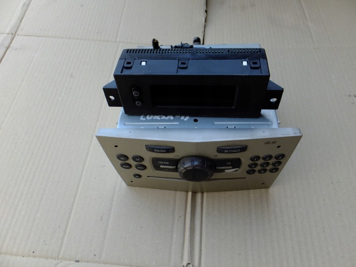 radio cd 30 bildschirm, opel corsa d 13257031 13209460