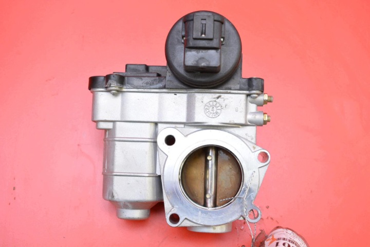 škrticí klapka RME45-01 NISSAN MICRA III K12 1.2 16V 65 KM 02-07
