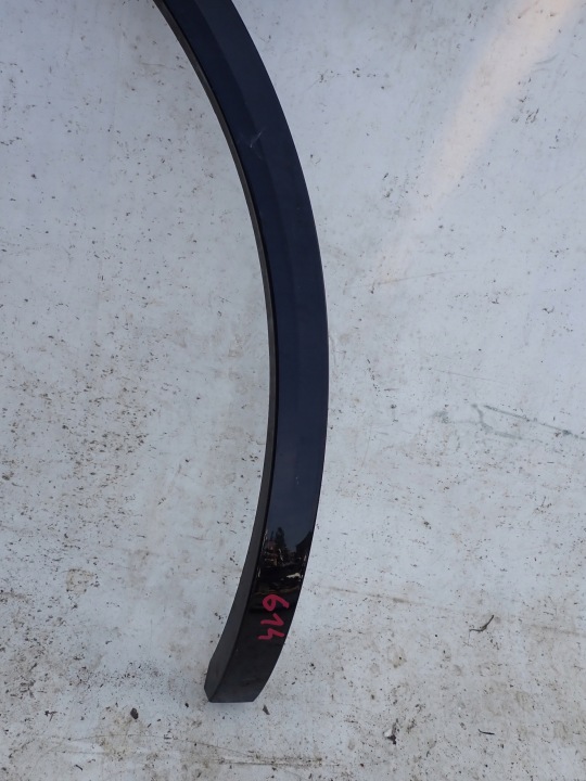 VOLKSWAGEN TOUAREG III 18- Moulage Aile Droite Avant Avant 760853718
