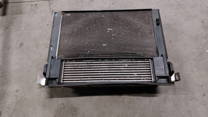 Radiatore motore usato BMW F30 316i 7600530