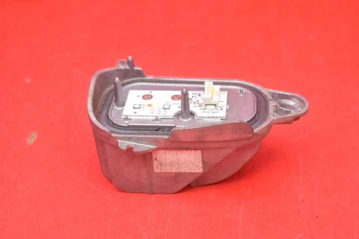Unité de contrôle Module FULL LED de guide du jour Gauche 14058DRL AUDI Q5 8R LIFT