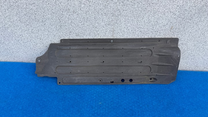 KIA SORENTO 09-14 ROK links Blende Abdeckung Unterfahrschutz abdeckung BODEN KP20/34