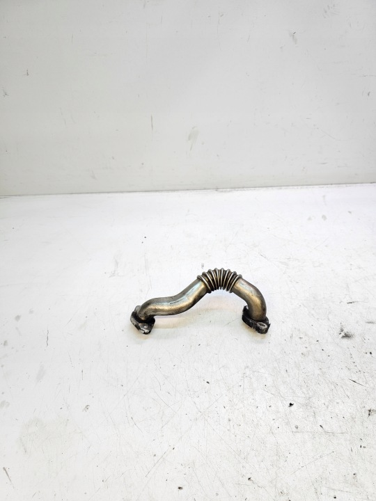 pipe hose of the gas EGR AUDI VW 2.0 TDI 03P131521A
