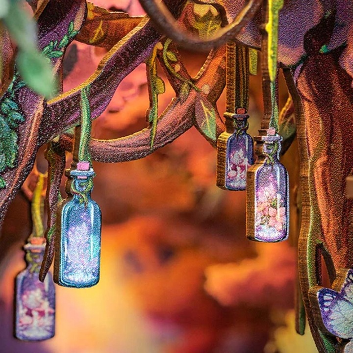 Book nook DIY CuteBee Grace of the Forest LED 89 ел. — фото 6