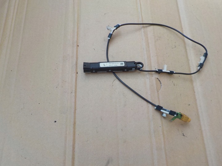 amplifier anteny vw golf V 1K6035577R