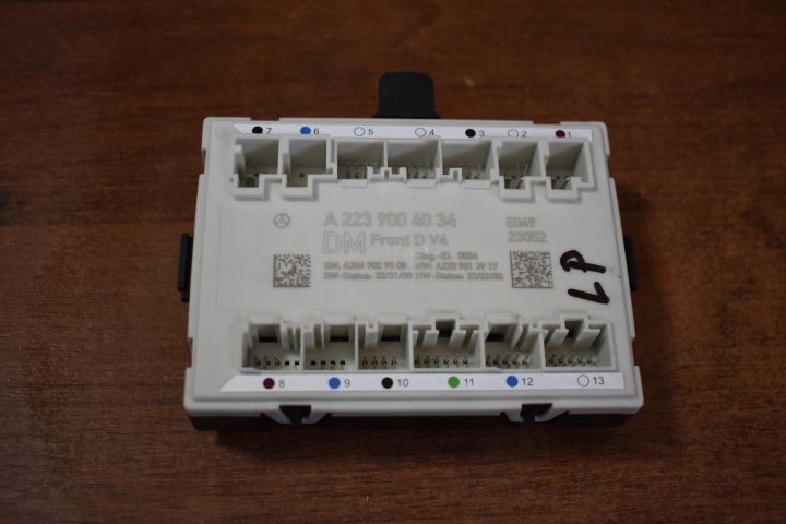 IDEALNY module door left front MERCEDES W223 1