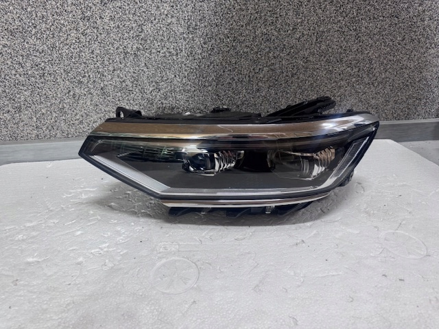 Licht links VW Passat B8 LIFT Full LED IQ