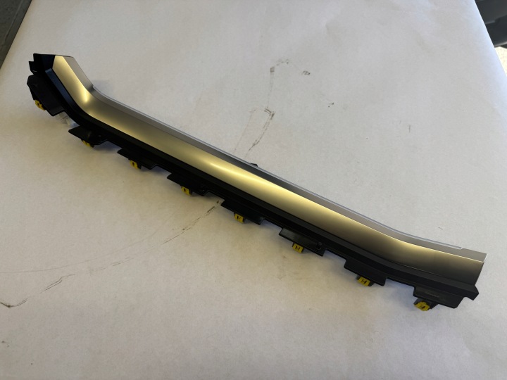 RENAULT AUSTRAL Moulage DEKOR Console 684125981R