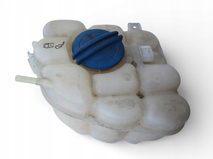 water tank Porsche Cayenne S II 958 7P5 92A 4.8 V8
