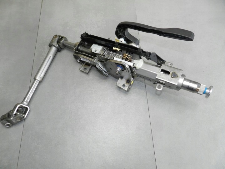 VW PASSAT B8 steering wheel rod 3Q1419501C