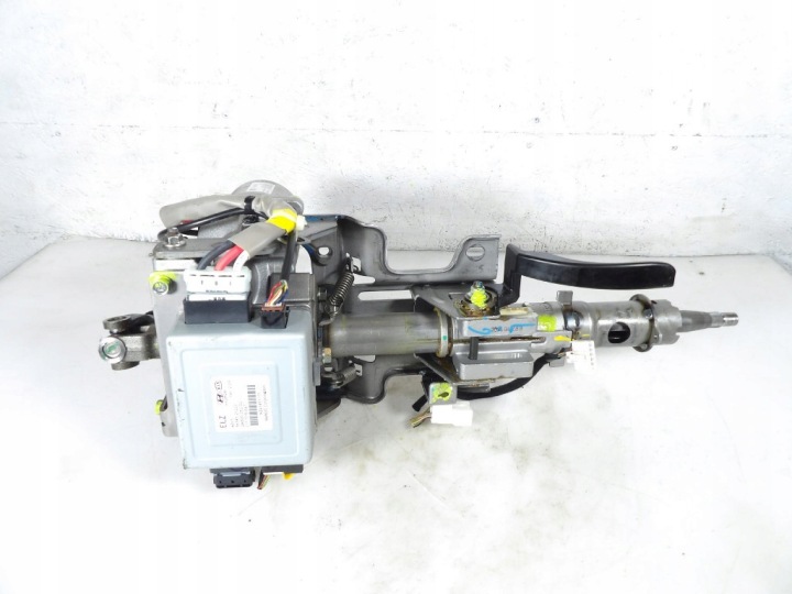 Hyundai OE 563002Y370 mandatory vehicle equipment, steering wheel rod