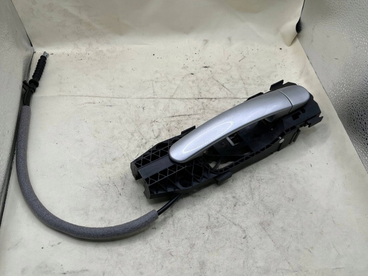 Türgriff rechts heck hinten 5N0837017E SKODA RAPID 1 und 17-19 !J