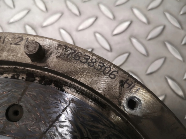 BMW 2 Coupe F22, F87 Clutches 2014 9