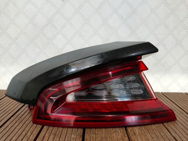 KIA STINGER 17-21 Licht hinten links heck LED EUROPA OE