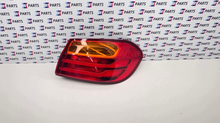BMW F32 COUPE F33 F36 F82 light right rear part rear W fender EUR 7296098