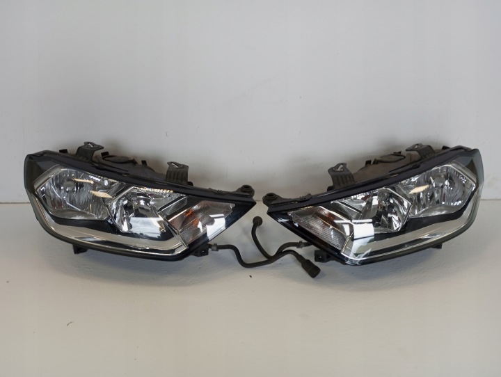 Licht AUDI A1 82A 82A941004 82A941003 vorne vorne