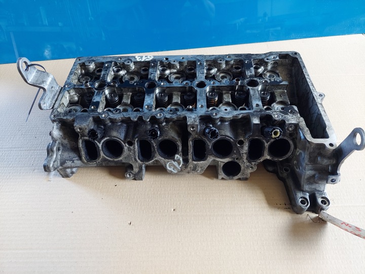 head. BMW E87 N47 2.0 TD 779767606