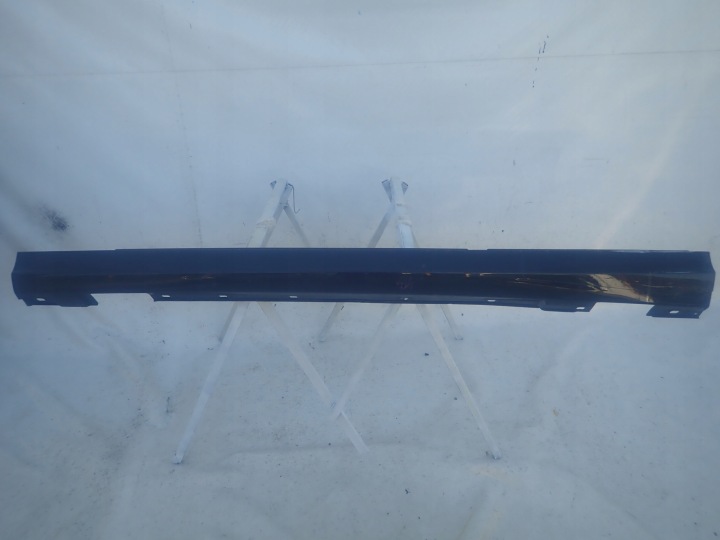 MERCEDES C-KLASA W204 threshold moulding threshold left