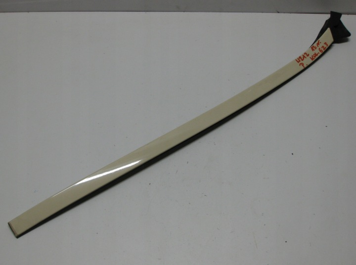 MERCEDES W212 LIFT E klasse 13R leiste schutzleiste fenster vorne rechts A2126901082
