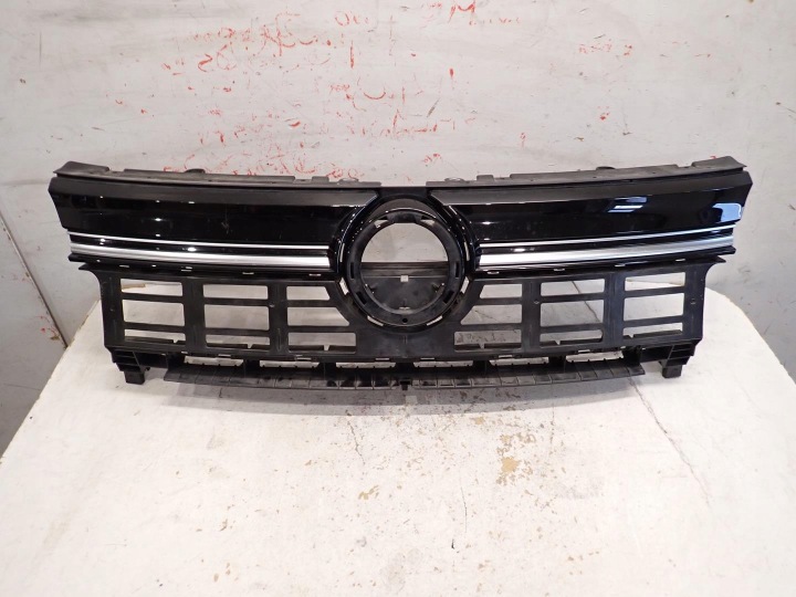 maska VW T7 2021- 7T0807381D