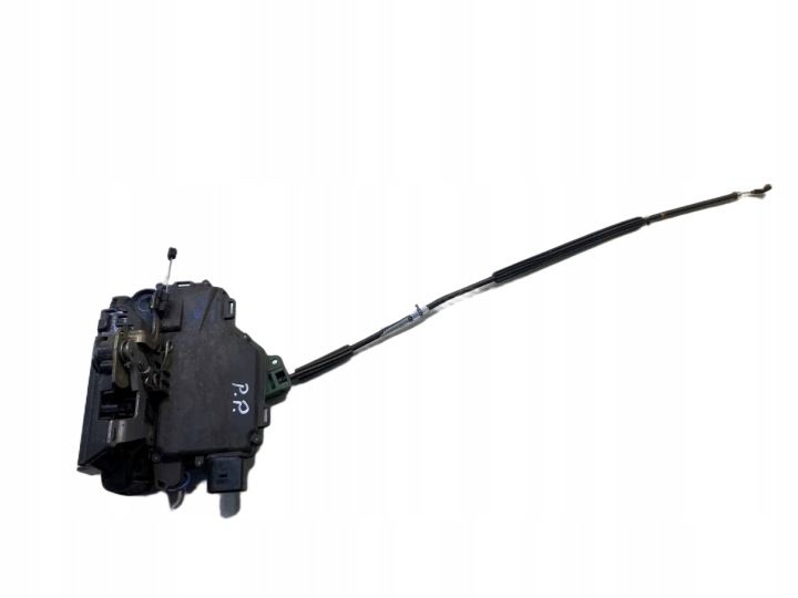 de la serrure portière droite avant SKODA OCTAVIA et 8 PIN
