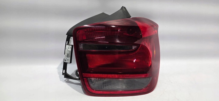 Licht rechts heck BMW 1 F20 F21 Original EUROPA 7270096