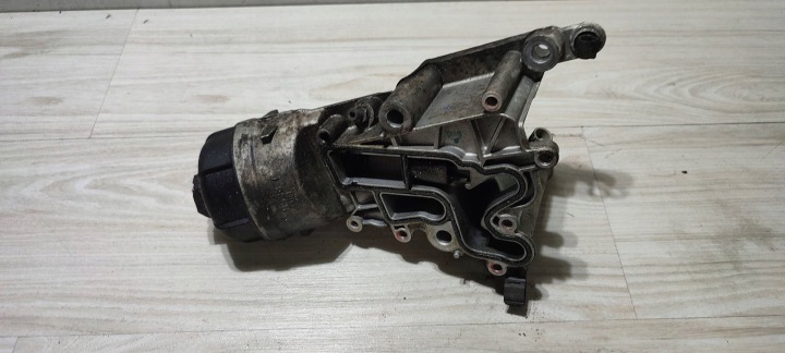 Fiat Tipo 2018 holder / bracket of a filter, oil cover
