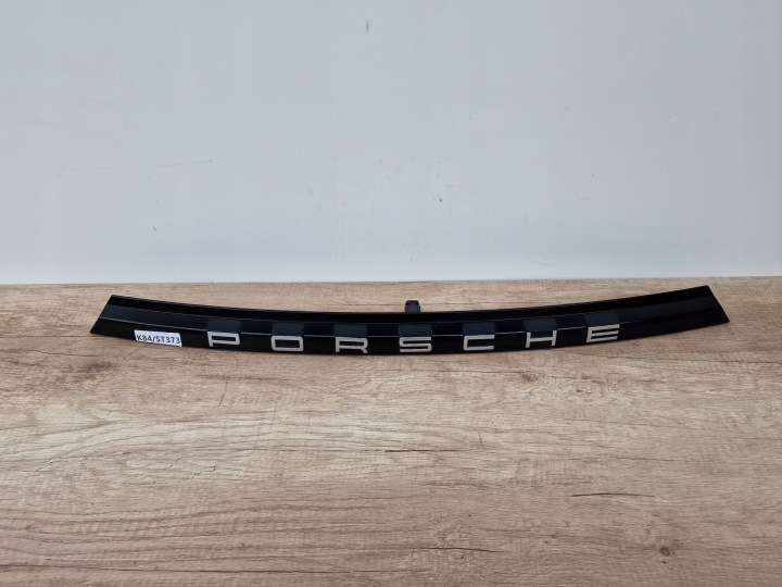 PORSCHE PANAMERA II 971 Blende Schutzkappe heckklappe heck Leiste Schutzleiste