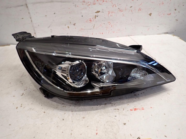light front front right PEUGEOT 308 T9 LIFT 2017- 9816990580