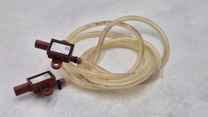 Sensor OCHRONY PIESZYCH MERCEDES S KLASA W222 A2229051003 Original!
