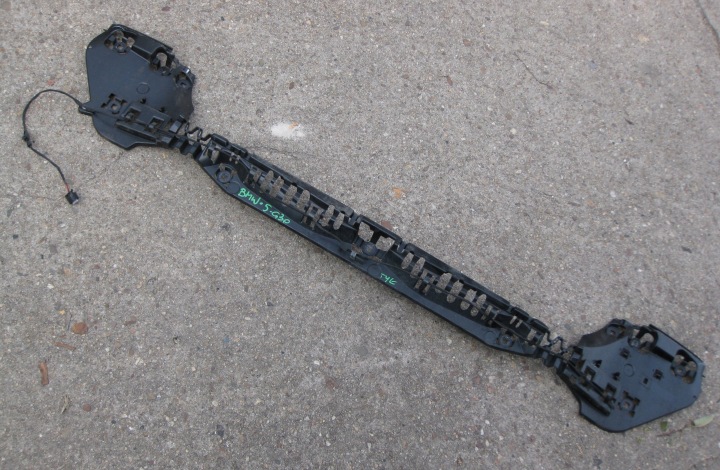 BMW 5 G30 3.0D 19R stoßstangenhalterung Halter der Stoßstange mitte heck M-Paket 8067762