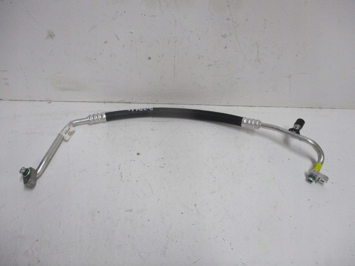 Tuyau flexible Climatisateur air conditionné KIA X-CEED 97762-G4950