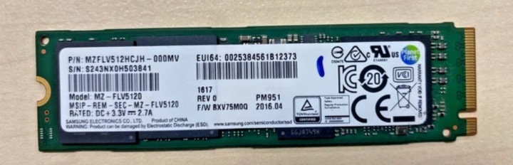 内蔵型SSD SAMSUNG PM961 NVMe SSD 512GB Amazon | Samsung PM961 MZVLW512HMJP-00000 NVMe版 M.2 SSD バルク品